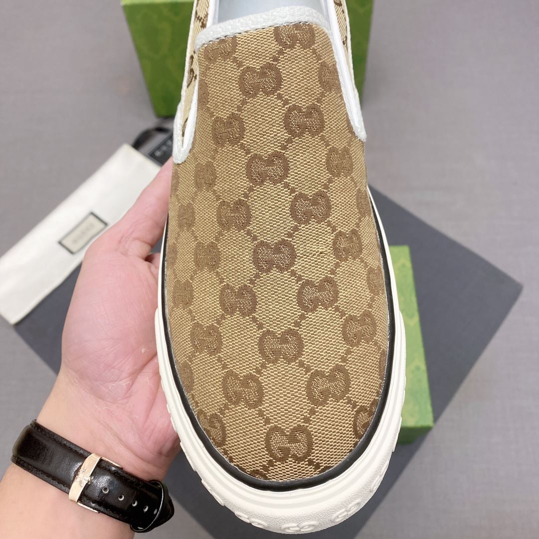 Gucci Low Shoes